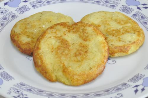 Bramborové placky se sýrem  – Snadné Česko recept, zvládnete za 30 - 45 minut